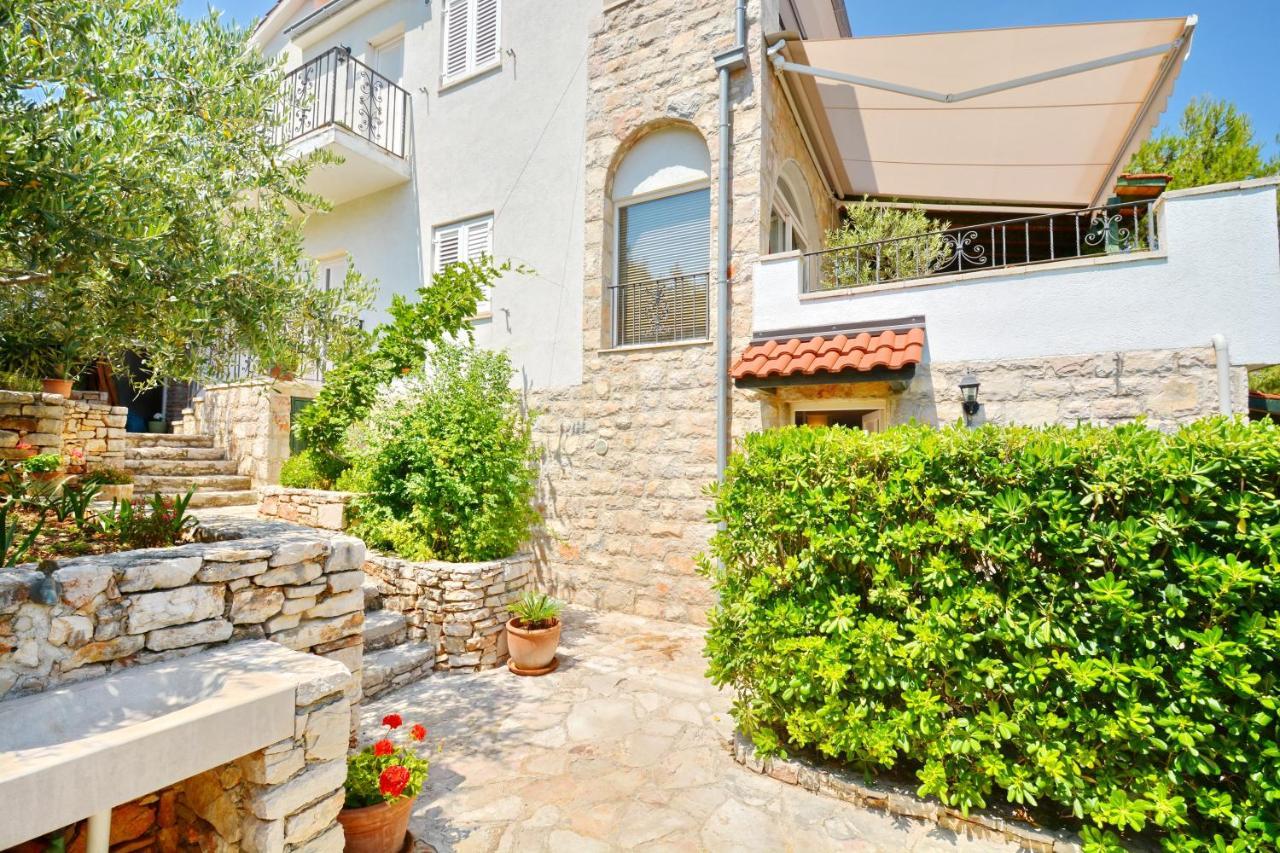 Bay House Rosohotnica Apartment Vrboska Exterior photo