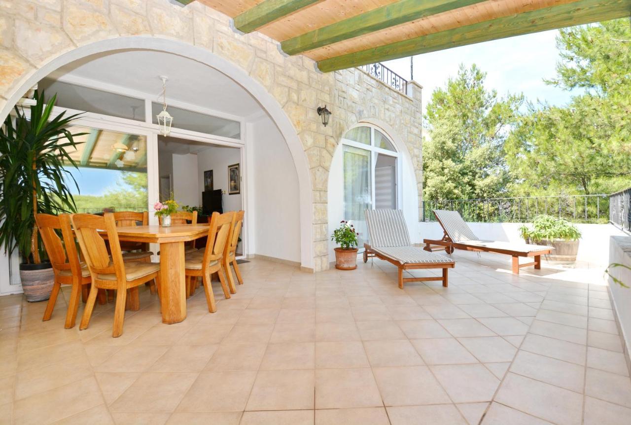 Bay House Rosohotnica Apartment Vrboska Exterior photo