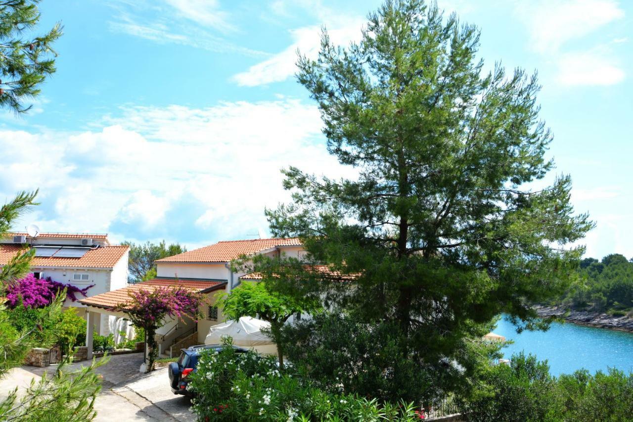 Bay House Rosohotnica Apartment Vrboska Exterior photo